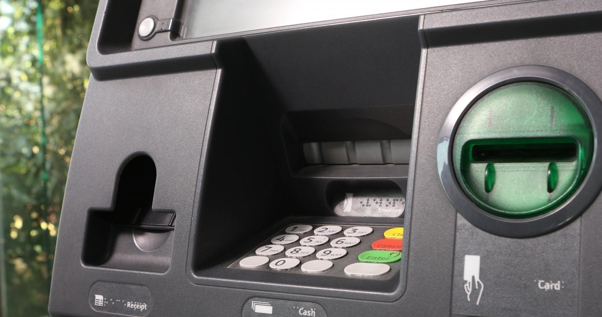 South Korea’s ATM Network Shrinks 23% in Four Years as Banks Go Digital