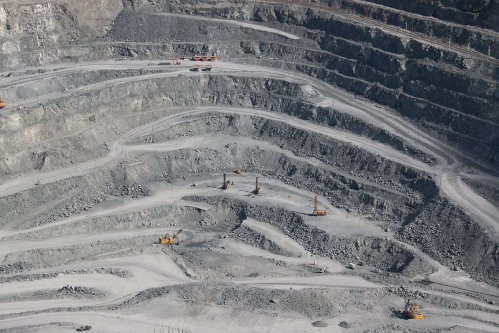 Gold and Silver Miners Raise $6.2 Billion as Capital Flows Back Into the Sector