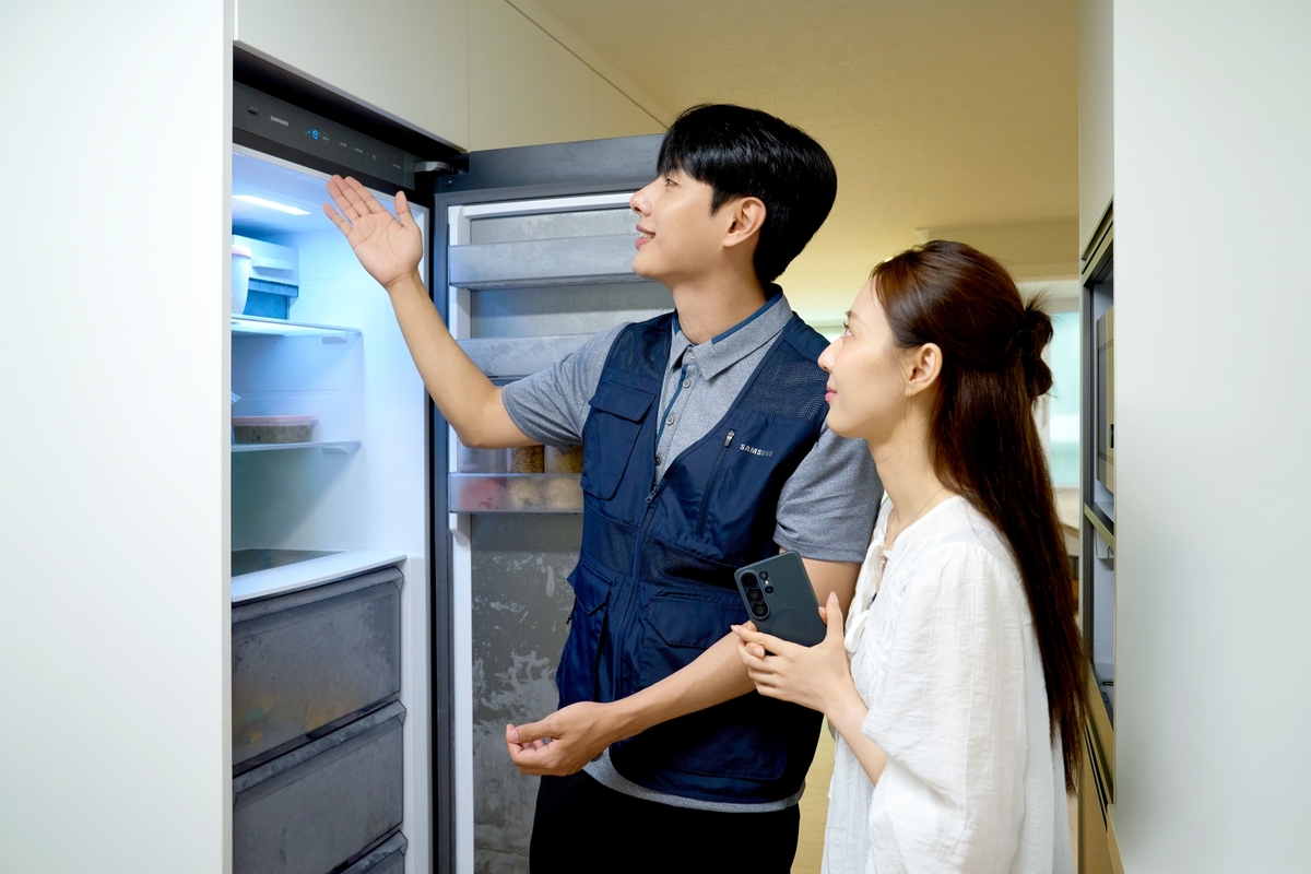 Samsung’s AI Refrigerator Update Leaves Some Units Inoperable