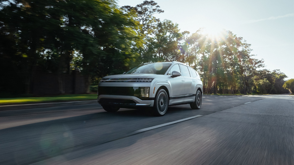 Hyundai Motor Group Emerges as a Safety Leader in a Tougher U.S. Testing Era