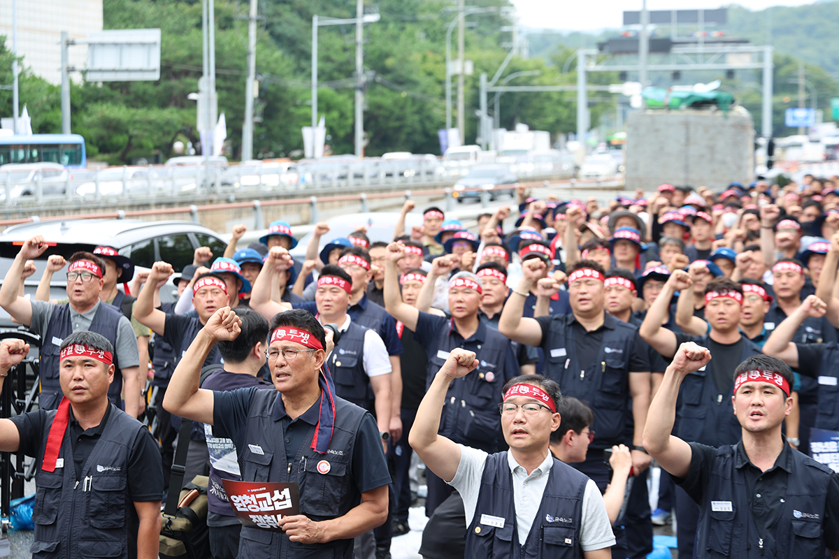 Hyundai Motor Reaches Labor Deal After Strikes Disrupt $1.6 Billion in Production