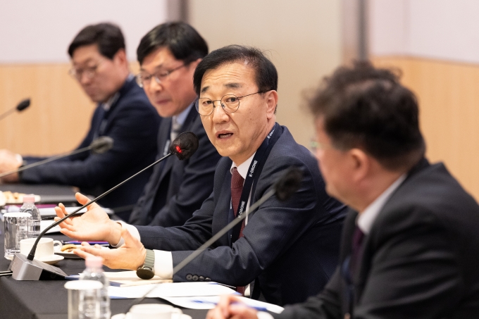 South Korea Moves to Overhaul Distorted Highway Service-Area Supply Chain