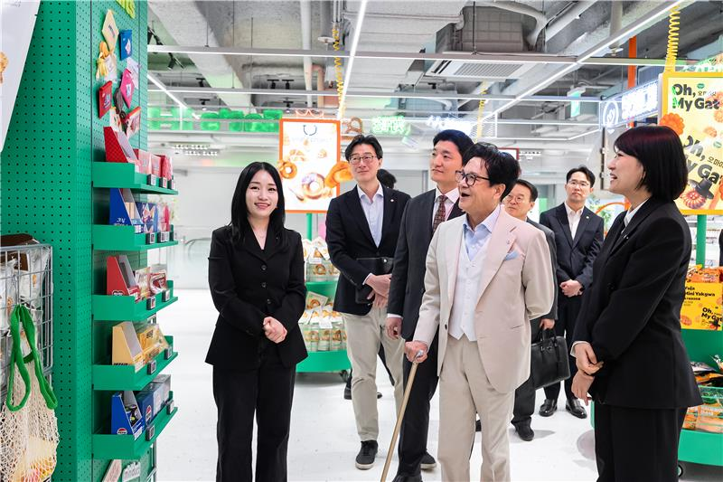 CJ Olive Young Targets U.S. Market With Experience-Driven Beauty Retail Push