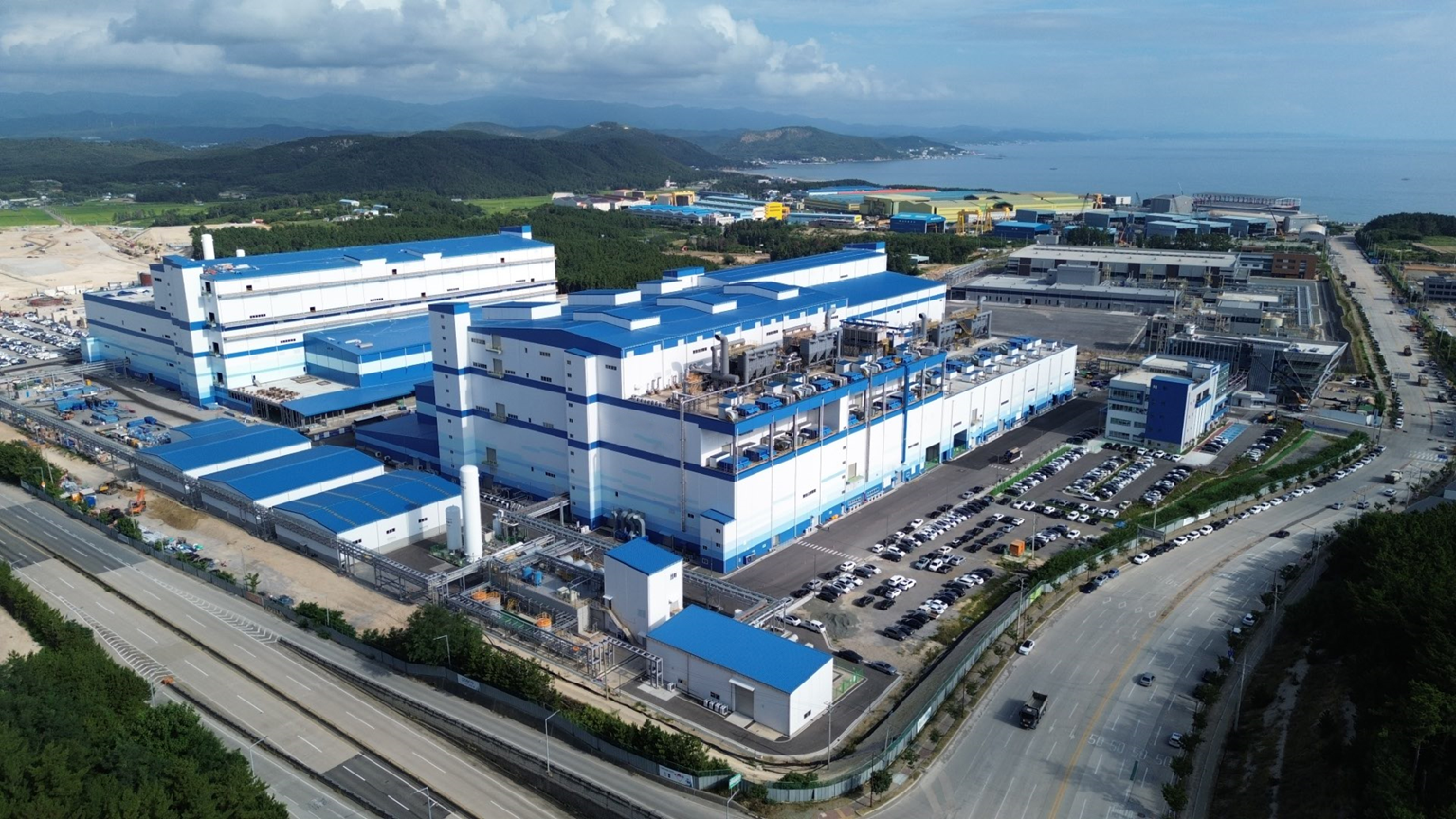 AI Data Centers Are Driving a New Battery Supply Chain Beyond China