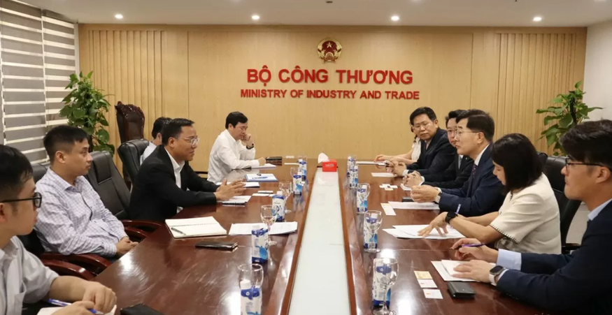 Hanwha Energy Proposes Expanded Investment in Vietnam LNG Power Project