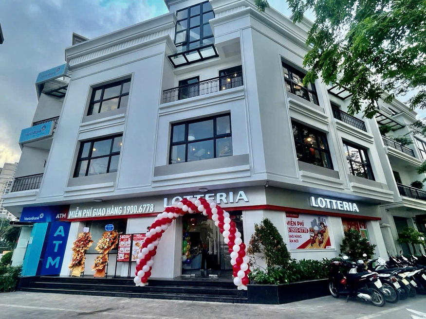 K-Burger Goes West: Lotteria Makes Symbolic US Debut After 45 Years