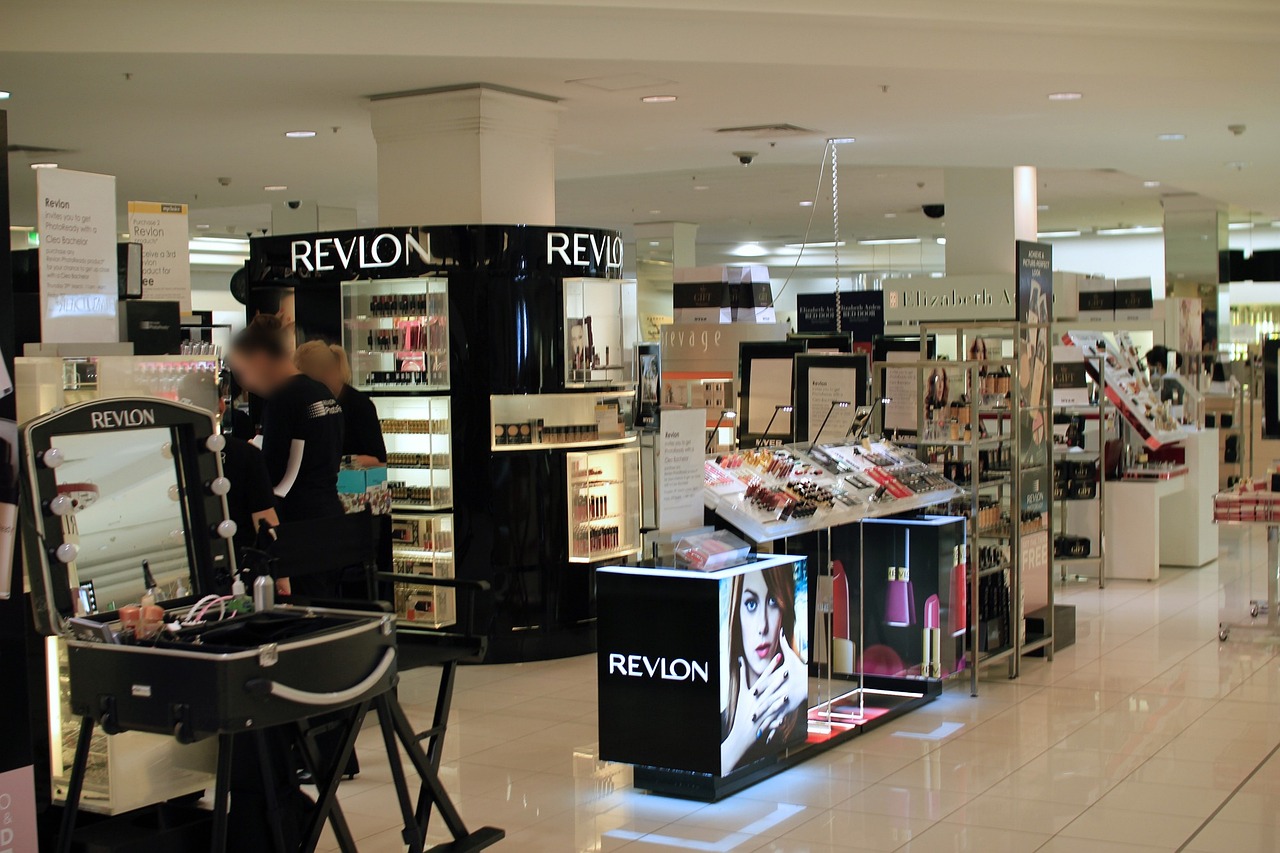 Korean Cosmetics Makers Target Latin America as Western Competition Heats Up