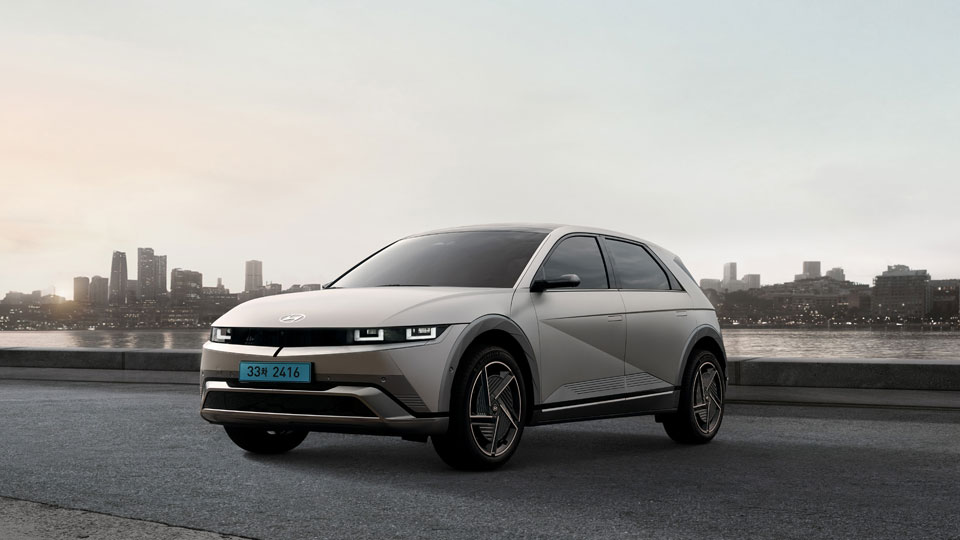 Hyundai’s Ioniq 5 Becomes America’s Top-Selling Non-Tesla EV in First Half